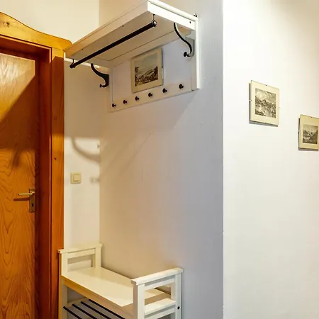 Komfortwohnung Mit Pool Und Sauna