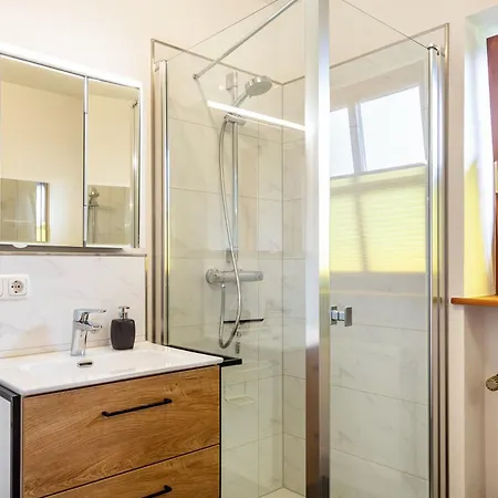 Komfortwohnung Mit Pool Und Sauna * Hauzenberg